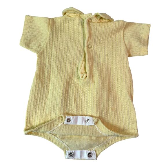Vintage Baby Romper Unisex Infant Size 6 months Butter Yellow - Picture 9 of 10